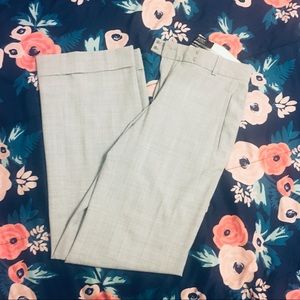 Body Victoria’s Secret Bridget Fit gray pants